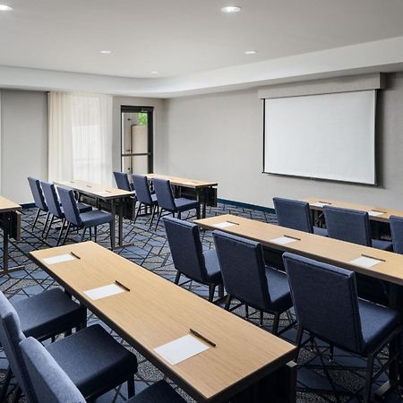 Hotel Courtyard By Marriott Kingston Esterno foto