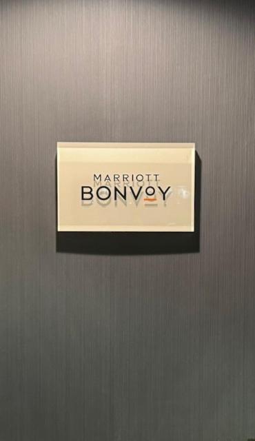 Hotel Courtyard By Marriott Kingston Esterno foto