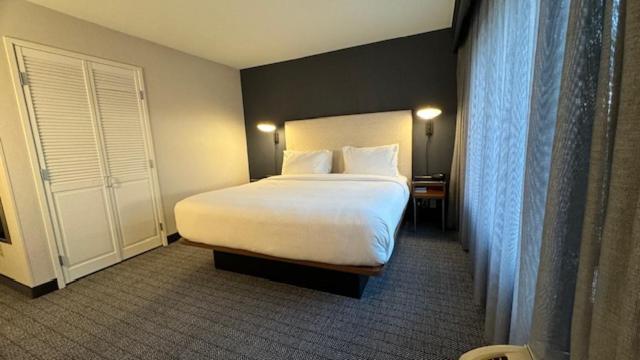 Hotel Courtyard By Marriott Kingston Esterno foto