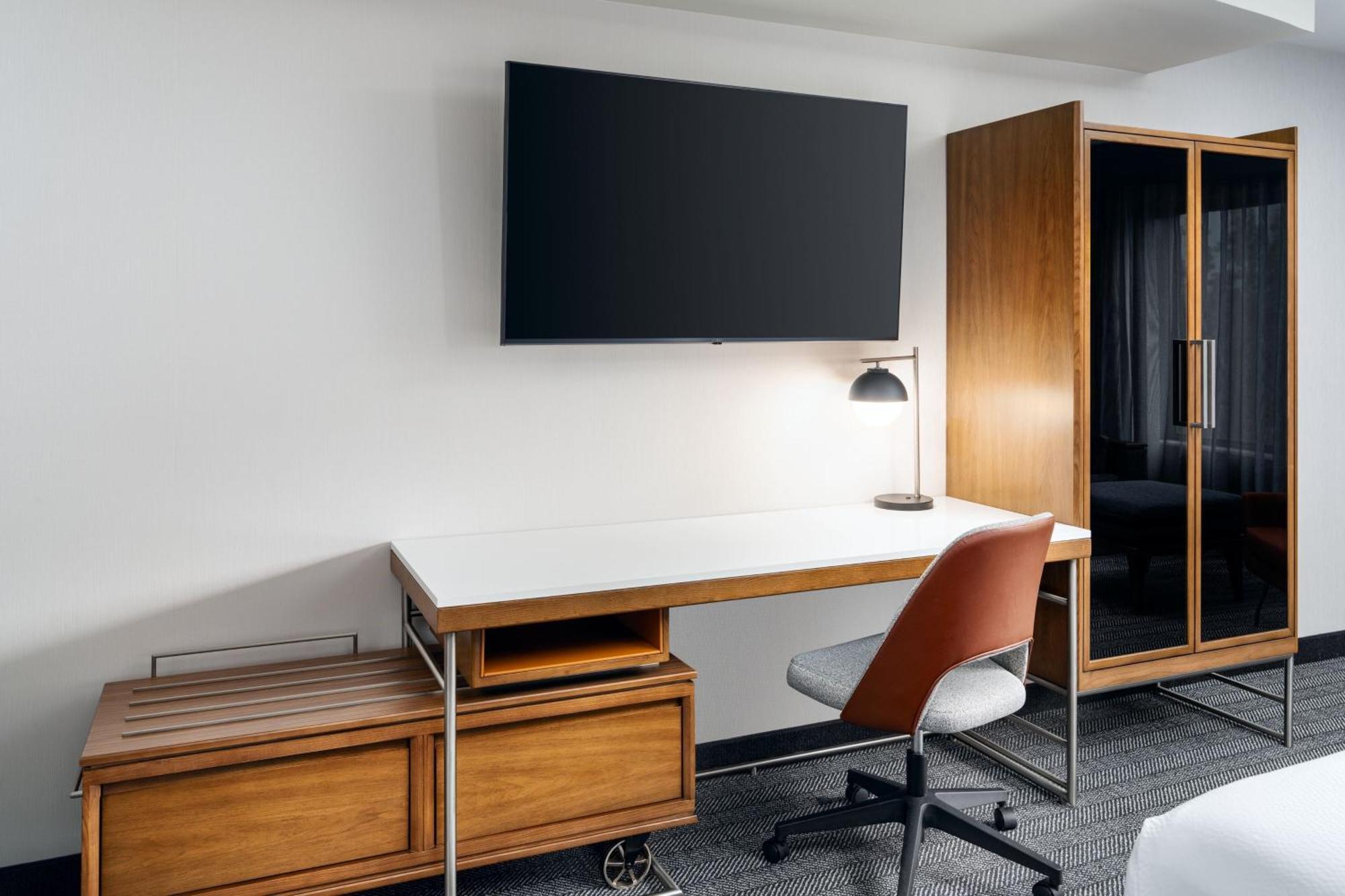 Hotel Courtyard By Marriott Kingston Esterno foto
