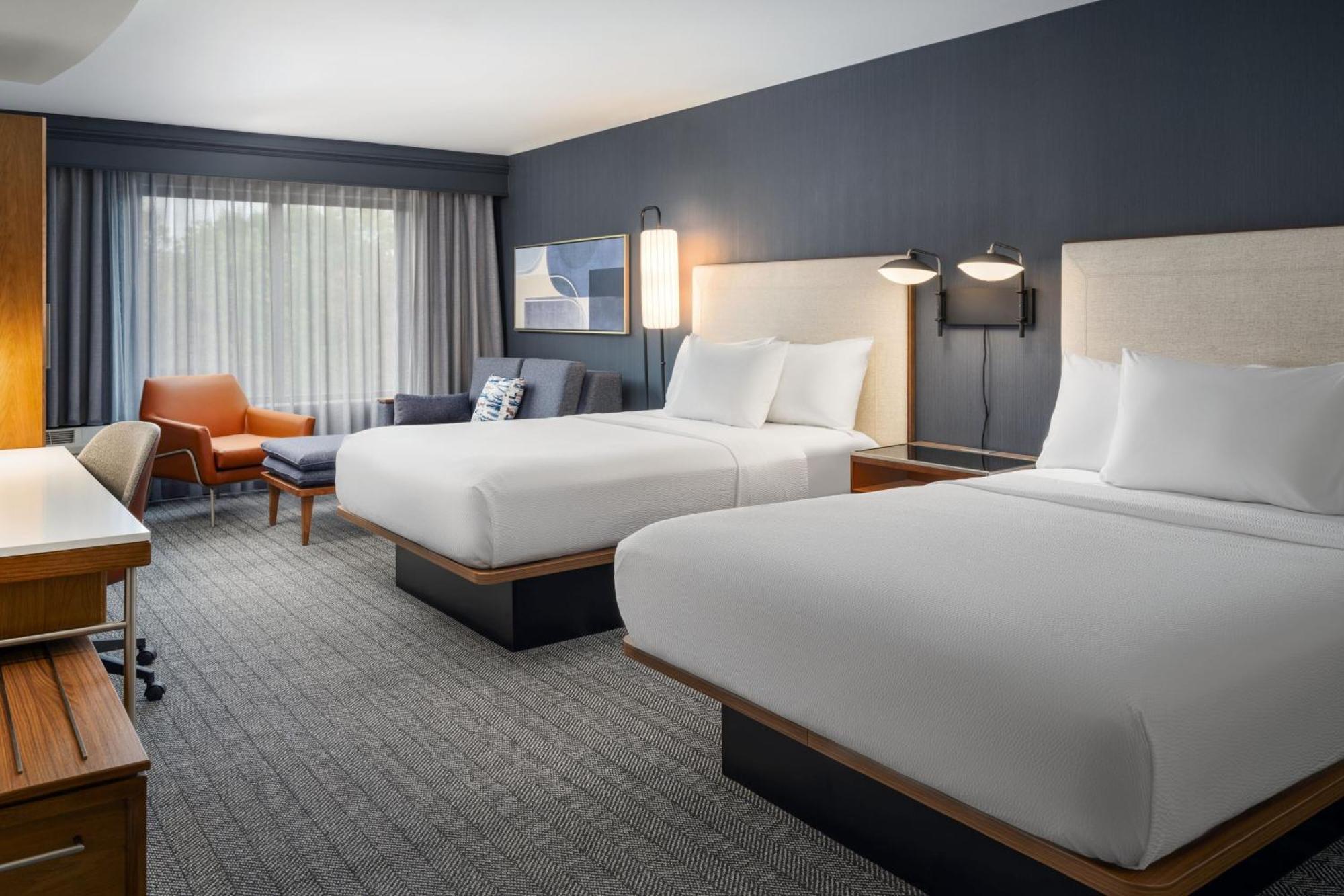Hotel Courtyard By Marriott Kingston Esterno foto