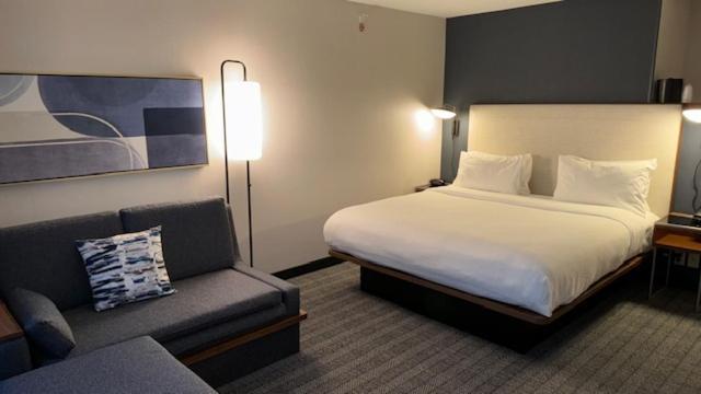 Hotel Courtyard By Marriott Kingston Esterno foto