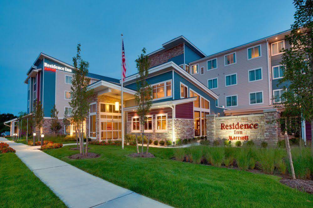 Hotel Courtyard By Marriott Kingston Esterno foto